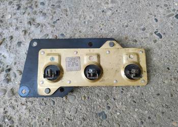 Audi 80 B4 Opornica wentylatorów Rezystor 4A0959493A 8A0959497B