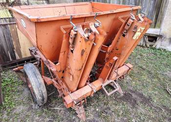 Sadzarka do ziemniaków Underhaug Remprodex S211