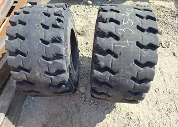 Opony pełne do wózków widłowych 18x7-8 27x10-12 315/45-12 315/70-15 Quick