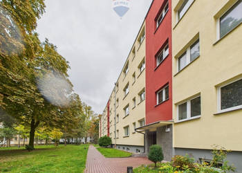 Blisko Galerii Mokotów 2 pokoje z balkonem