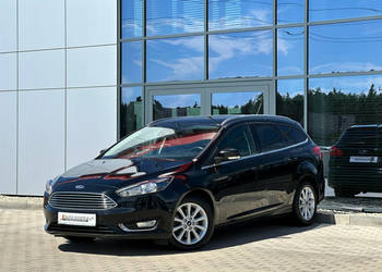 Ford Focus Półskóra Kamera Czujniki Asystent Grzane fotele KeyLess Navi GW…