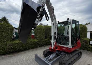 Minikoparka Takeuchi TB 240 V5 [4 tony] z Tiltrotatorem