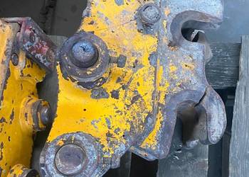 Uszkodzone Oryginalne szybkozłącze JCB 8025 JCB 8030 JCB 8035