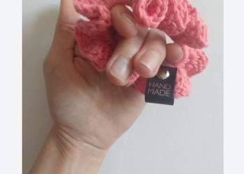 Scrunchie - ręcznie robiona na szydełku gumka, frotka do włosów
