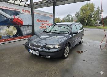 Volvo V70 2.4 benzyna 140 KM Skóra Klimatronic Nowy rozrząd
