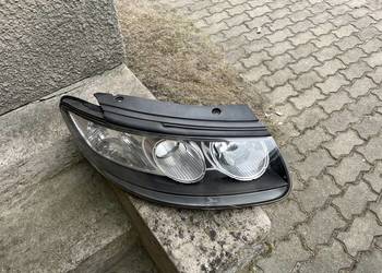 Lampa prawa Santa Fe 2010