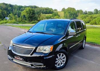 Ładny nie zgnity Chrysler Town Country 3,6v6 benzyna z gazem LPG 2014 rok