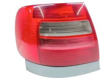 LAMPA TYŁ  LEWA 5D SEDAN LIFT  8D0945095D Audi A4 I (1994-2001) B5