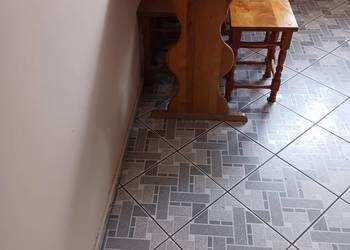 Sprzedam stół kuchenny drewniany + 4 taborety