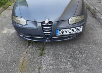 Sprzedam Alfa 147 1,6 benzyna , 2004 r.