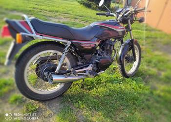 Honda CB250RS