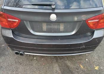 BMW E91 tylna kanapa bagażnika
