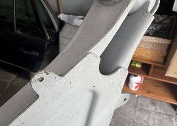 Wahacz dolny tył Mercedes w124 po piaskowaniu i cynkowaniu