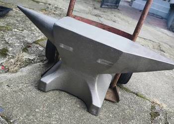 Kowadło RIDGID 75kg