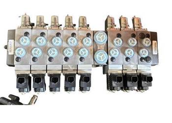 Danfoss 83071487 PVG 32 Rozdzielacz hydrauliczny