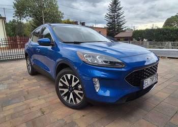 Ford Kuga Titanium 242 KM; 4×4; Automat