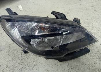 Reflektor prawy mokka a orginalny