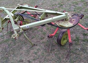 Przetrząsacz do siana