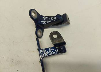 TESLA MODEL Y 2024r, ZAWIAS DRZWI PRAWY TYŁ GÓRA DÓŁ 