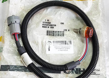 127360A2 Potencjometr CNH