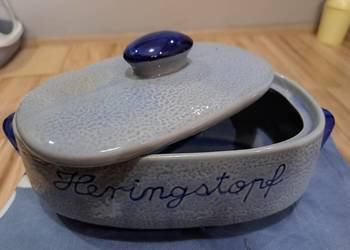 Porcelanowy pojemnik