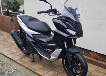 Aprilia SR GT 125ccm na kategorię B 2022r jak nowy OKAZJA zarejestrowany