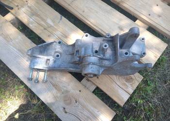 Podpora Łapa Alternatora,Pompy wsp Vw,Audi 1.8 06B 903 143K