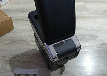 uniwersalny podłokietnik samochodowy ze schowkiem