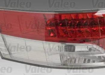 Toyota Avensis T27 08‑12 Lampa tylna zewnętrzna lewa VALEO