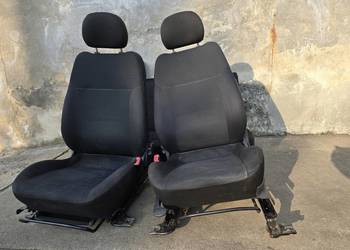 Suzuki Ignis II Subaru MH G3X Justy fotele fotel kanapa tył podgrzewane