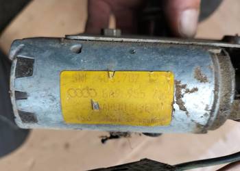 SILNICZEK WYCIERACZKI TYŁ TYLNEJ  AUDI 80 B4 A6 C4  8A9955713