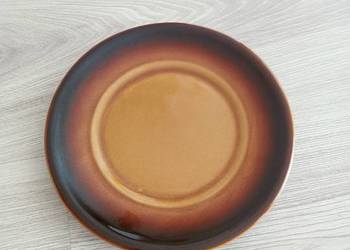 Brązowy talerzyk deserowy Porcelit Tułowice PRL Vintage