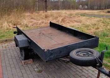 Przyczepa samochodowa