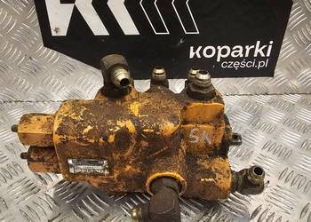 Zawór sekwencyjny obrotu Case do koparko-ładowarek 580K i 580SK