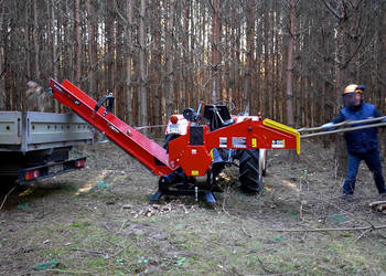 Rębak z TAŚMOCIĄGIEM walcowy do gałęzi R-120 -- PROMOCJA