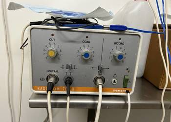 Nóż elektryczny Lancetron sprawny + akcesoria