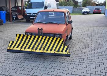 Maluch z pługiem 126p odśnieżarka