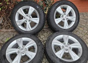Koła alufelgi 17" 215/60 Zimowe Toyota