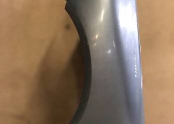 VW Touareg 7L 2002 błotnik lewy kod lakieru nie znany