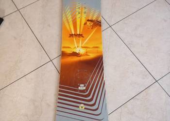 Deska snowboardowa 154cm