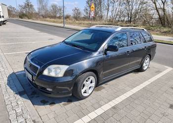 Toyota Avensis t25 2.0 lpg