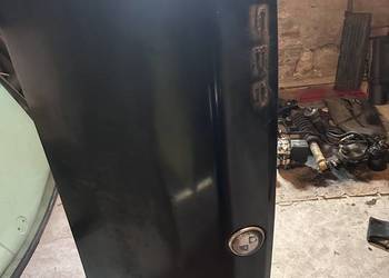 Tylna klapa bagażnika BMW e24