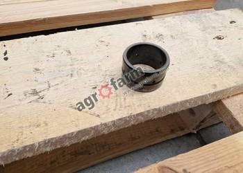 Tuleja  New Holland T4020, TN55, TN75A, TN95A