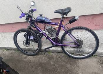 Na sprzedaż 80cc dużo nowych części świeżo malowany(wymienię za komputer )