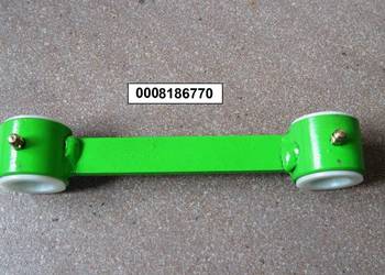 Łącznik wałków podajnika z tulejką do prasy Claas