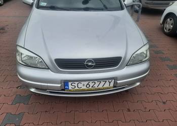 Sprzedam opla Astra 1999 benzyna 2