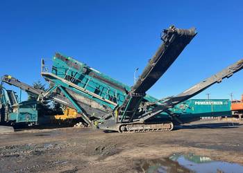 Powerscreen Chieftain 2100X 3D Mobilny przesiewacz