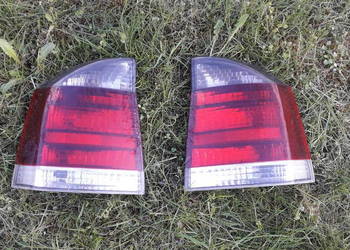 Tylne lampy Opel Vectra C Hatchback GTS