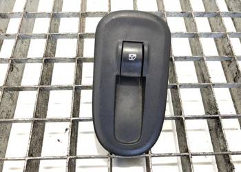 PRZEŁĄCZNIK SZYB PRAWY RENAULT MASTER III 1748563 Bus WŁĄCZNIK