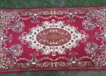 Wełniany dywan w czerwony wzór ok 150x270 cm